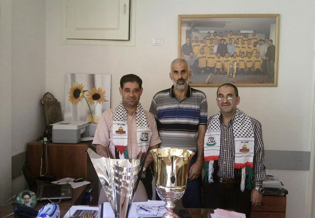 نادي العهد اللبناني يهدي إنتصاراته للأسرى في سجون الإحتلال