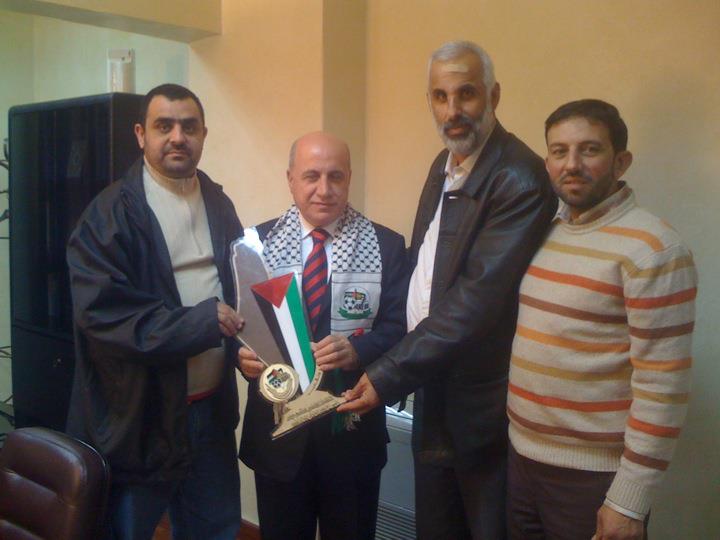 المؤسسة الفلسطينية للشباب والرياضة زارت رئيس إتحاد كرة القدم وهنأت بفوز المنتخب اللبناني